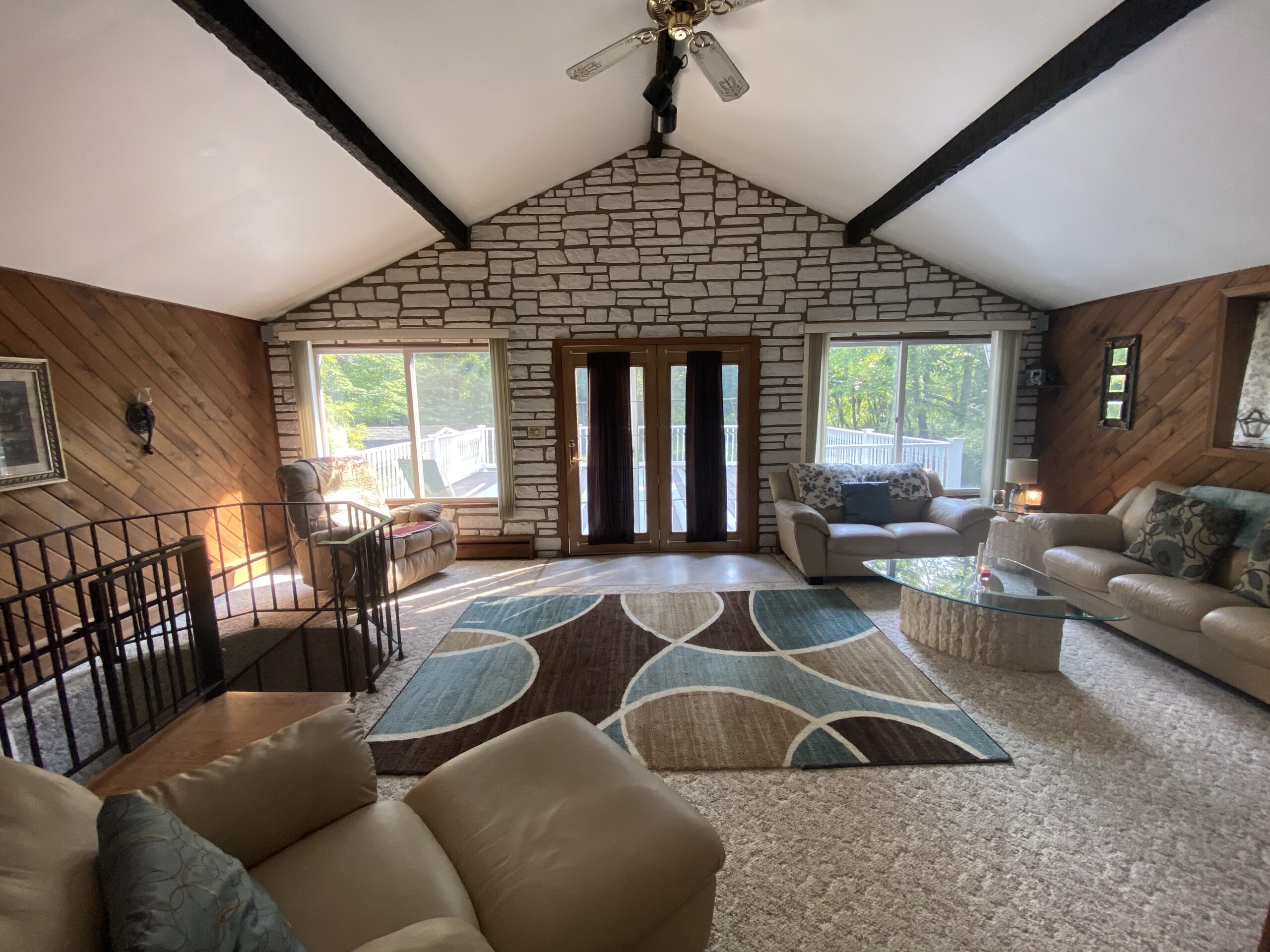 About Us - Karbelle Cabin Main Living Room